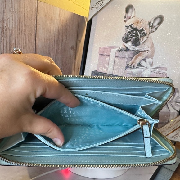 Kate Spade Leather Wallet with gold tone hardware mint green - EUC - Picture 13 of 14